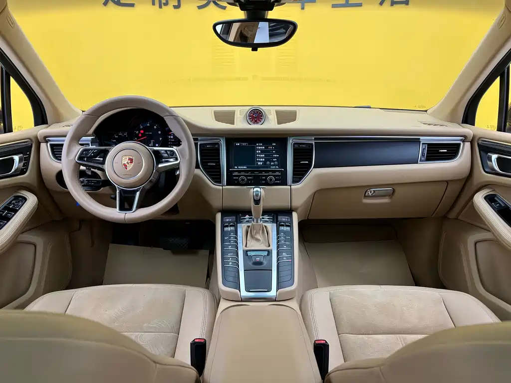 Porsche Macan 2015 — фото 9