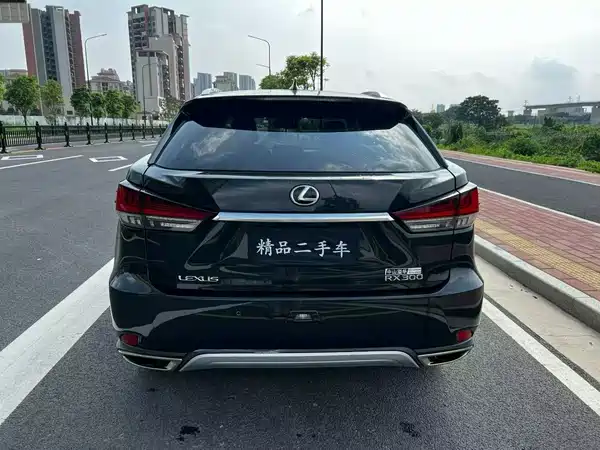 Lexus RX 2020