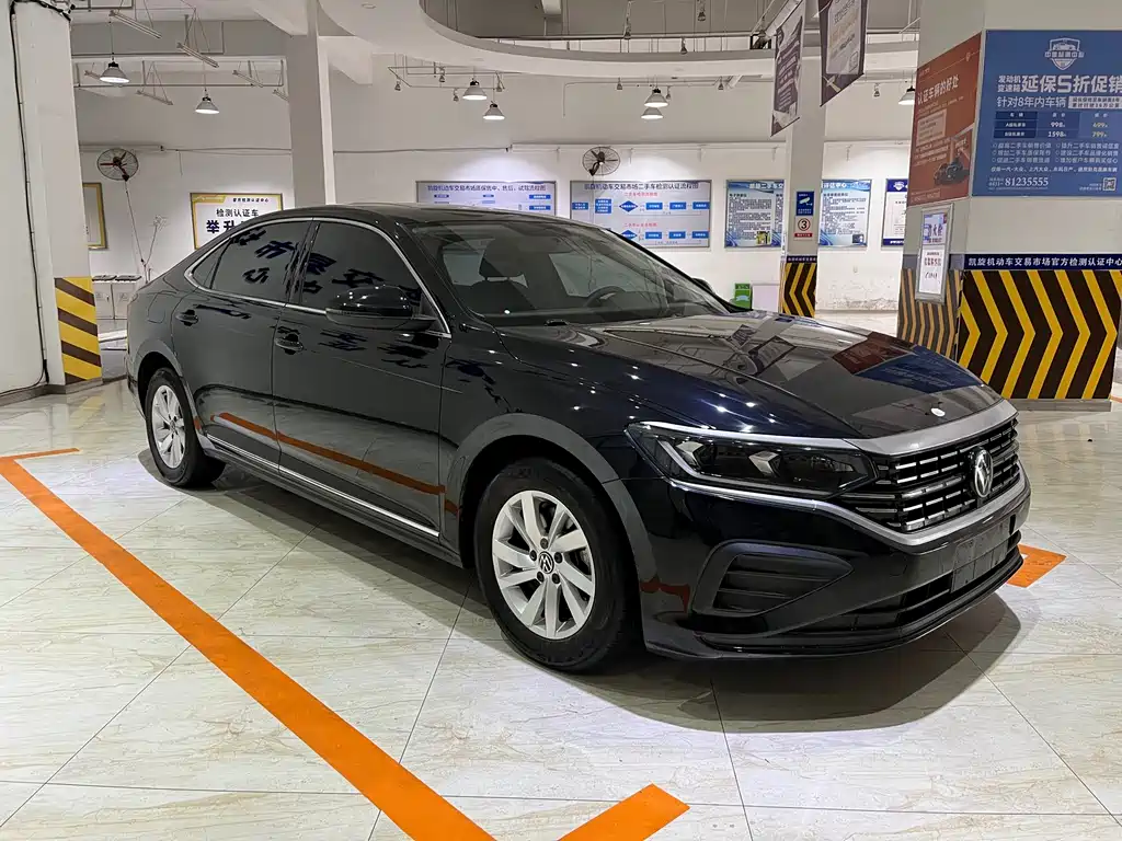 Volkswagen Passat 2023