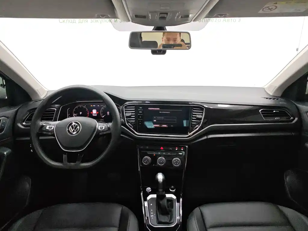 Volkswagen T-Roc 2022 — фото 10