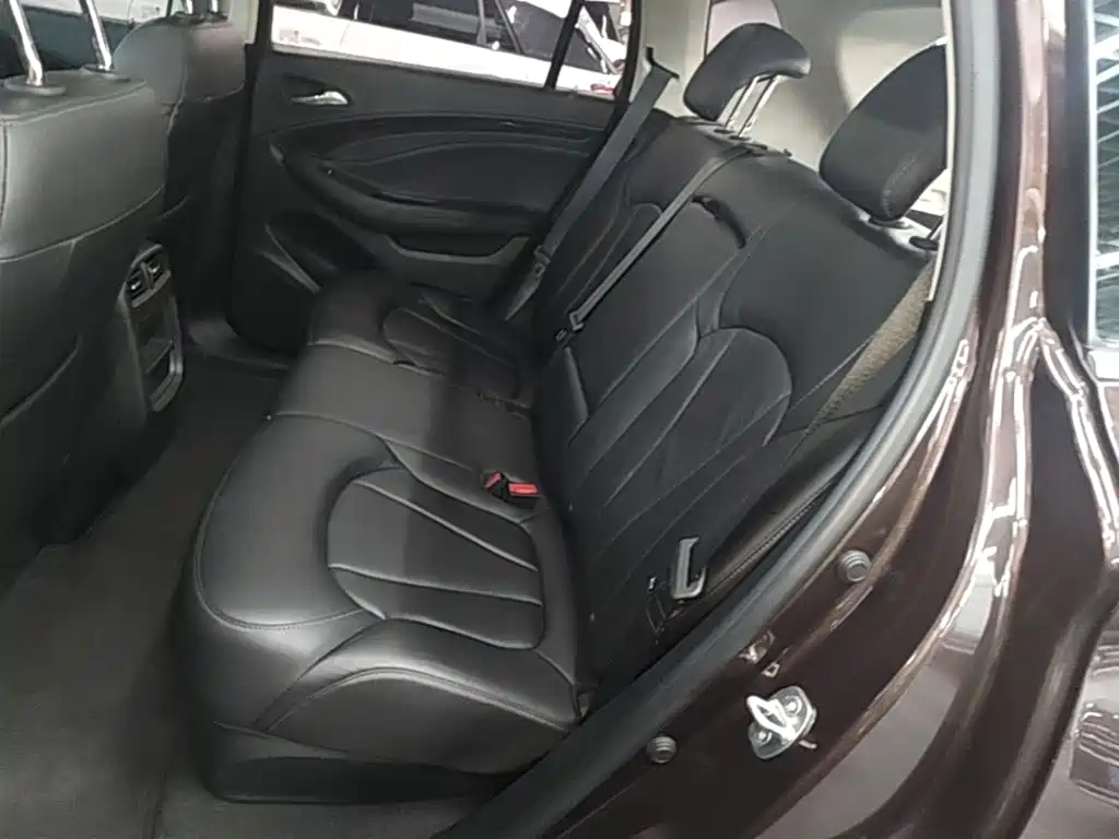 Buick Envision Plus 2019 — фото 17
