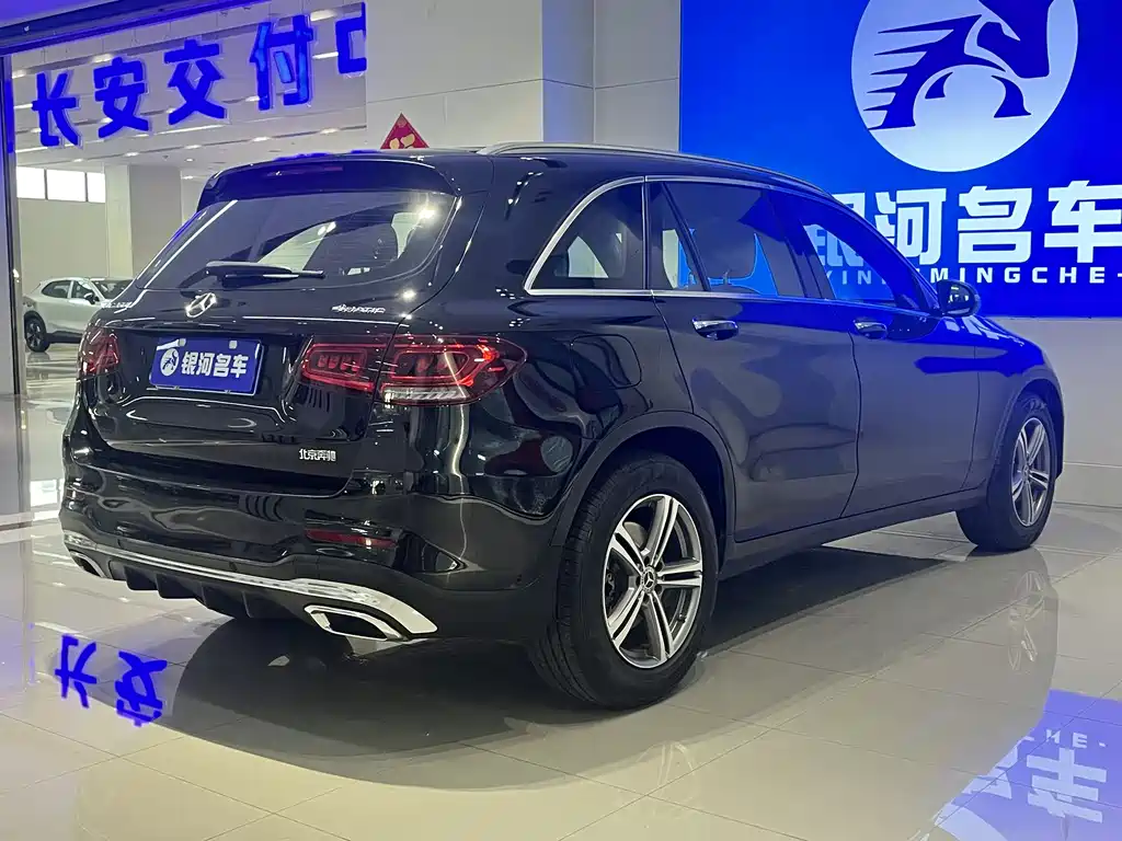 Mercedes-Benz GLC 2019 — фото 15