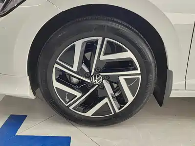 Volkswagen Sagitar 2023