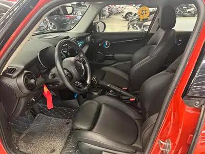 MINI MINI 2021