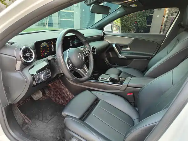 Mercedes-Benz A-Class 2022