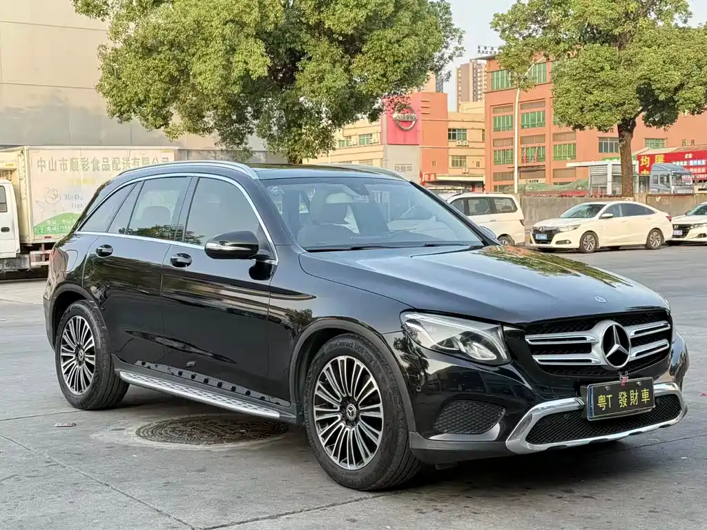 Mercedes-Benz GLC 2018 — фото 3