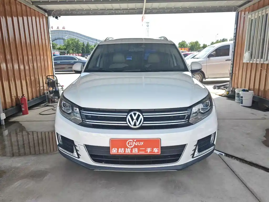 Volkswagen Tiguan 2014