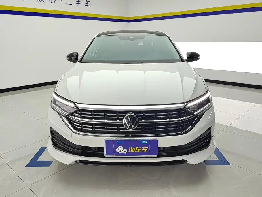 Volkswagen Sagitar 2023