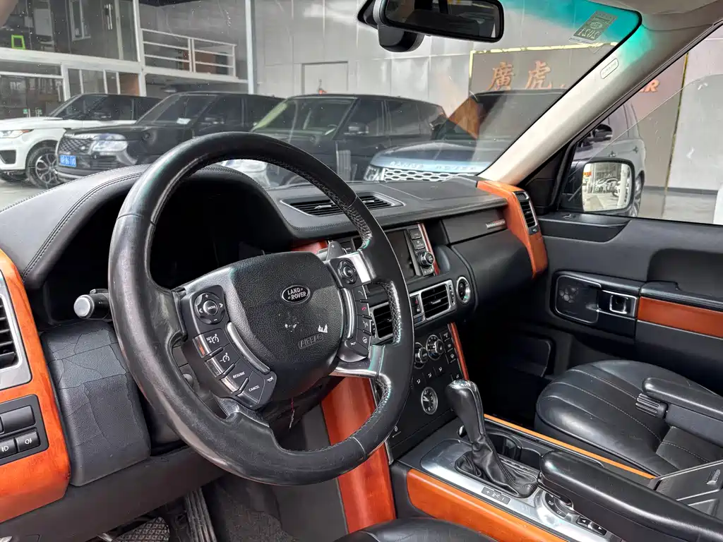 Land Rover Range Rover 2013 — фото 10