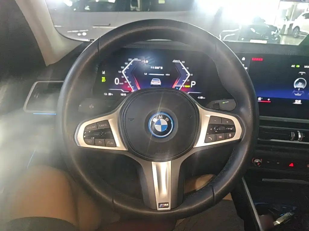 BMW i3 2022 — фото 11