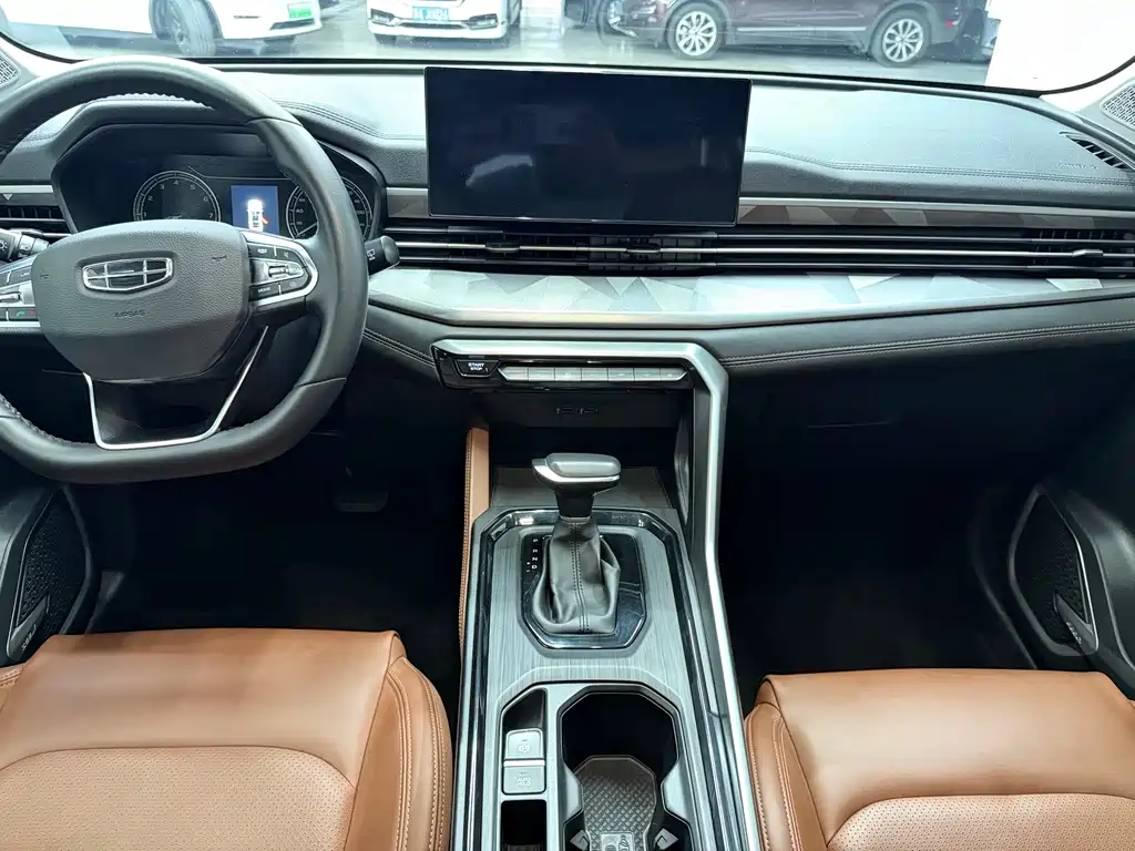 Geely Vision X6 2023 — фото 13