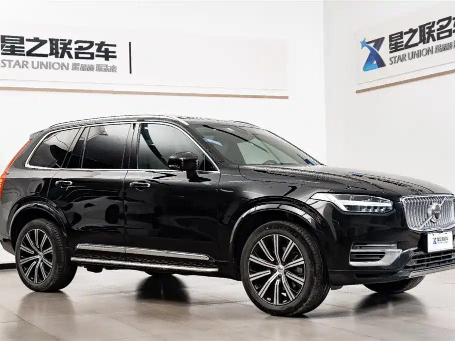 Volvo XC90 2022 — фото 6