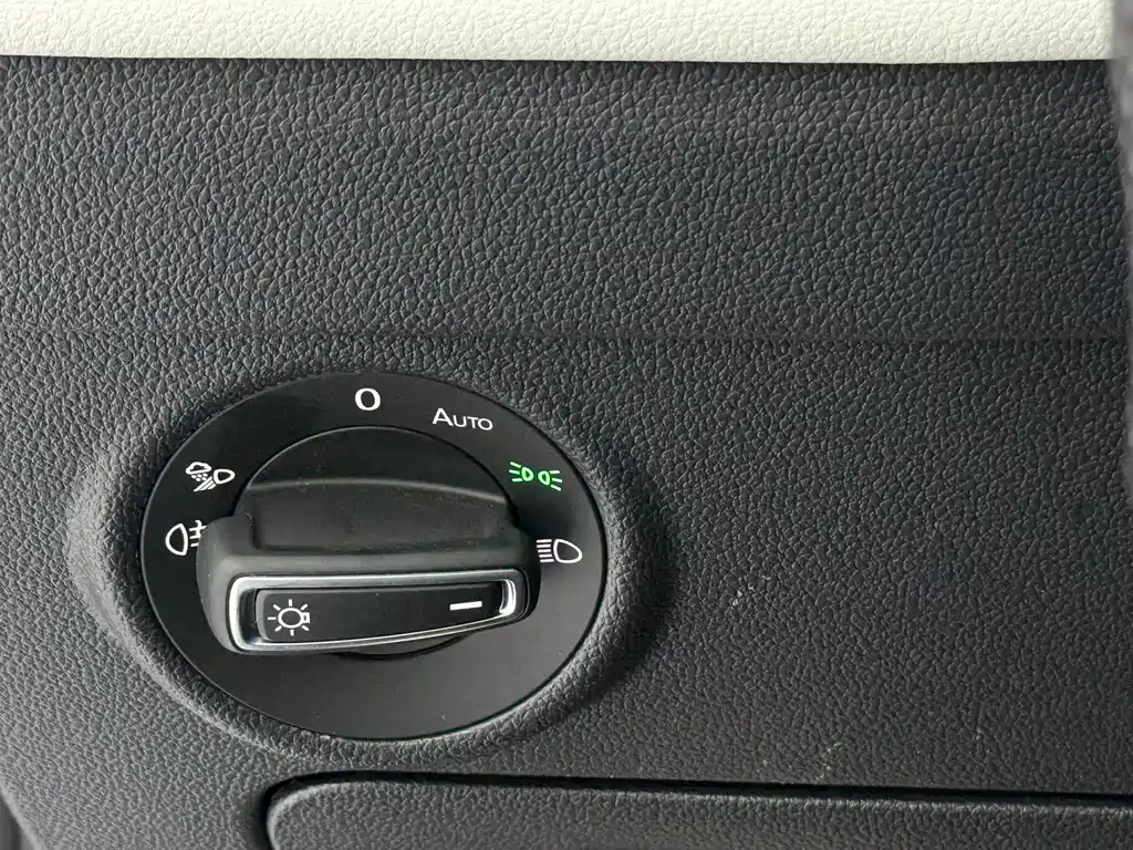 Volkswagen Tiguan L 2022 — фото 21