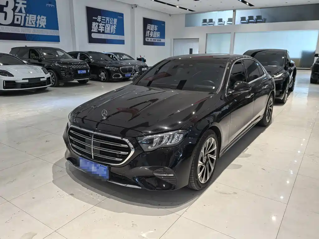 Mercedes-Benz E-Class 2024