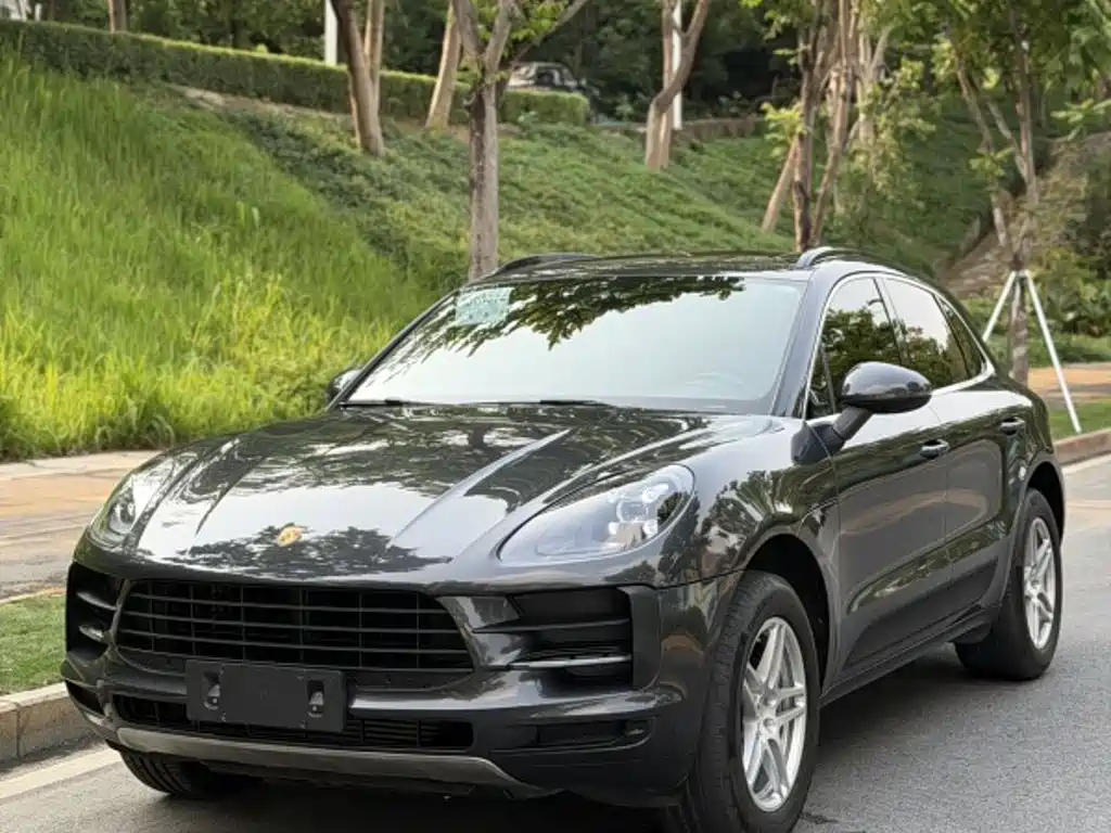 Porsche Macan 2020