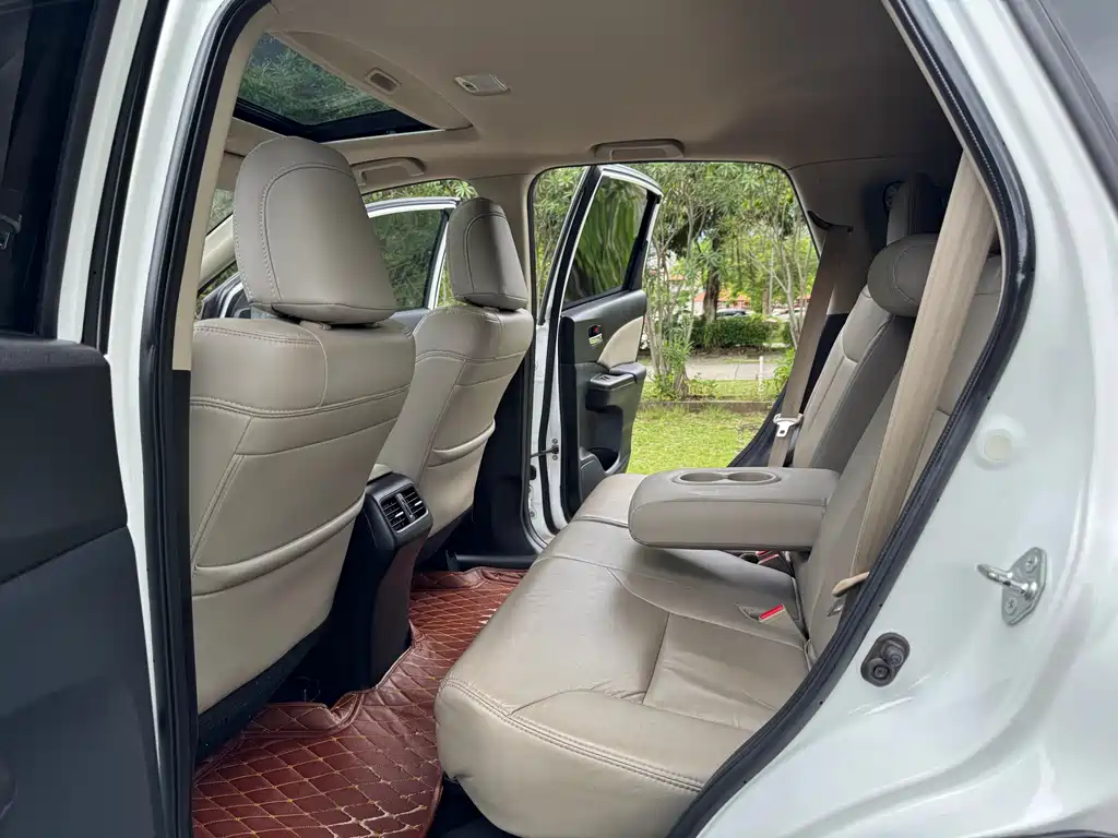 Honda CR-V 2015 — фото 12