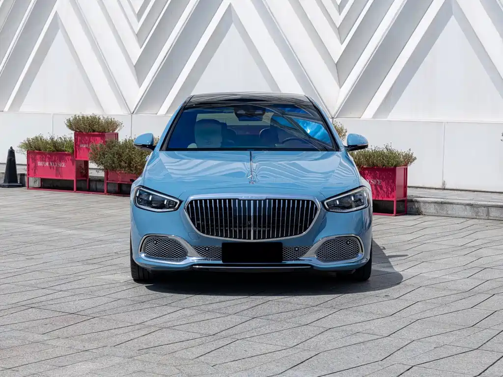 Mercedes-Benz Maybach S-Class 2023 — фото 2