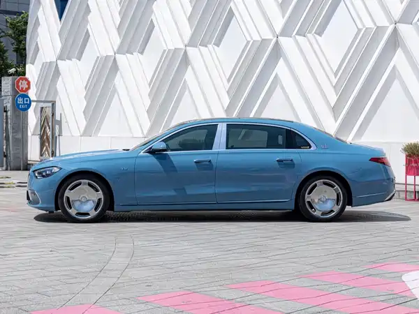 Mercedes-Benz Maybach S-Class 2023