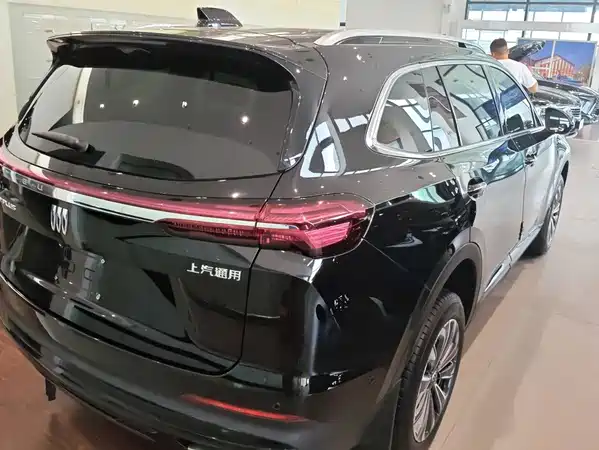 Buick Envision Plus 2025