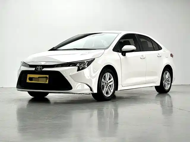 Toyota Levin 2022 — фото 1