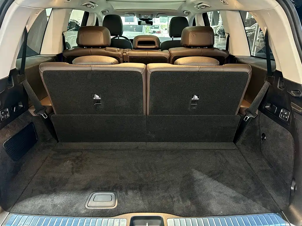 Mercedes-Benz GLS 2023 — фото 35