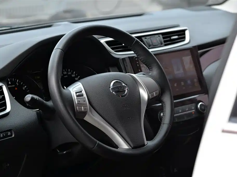 Nissan Qashqai 2018 — фото 6