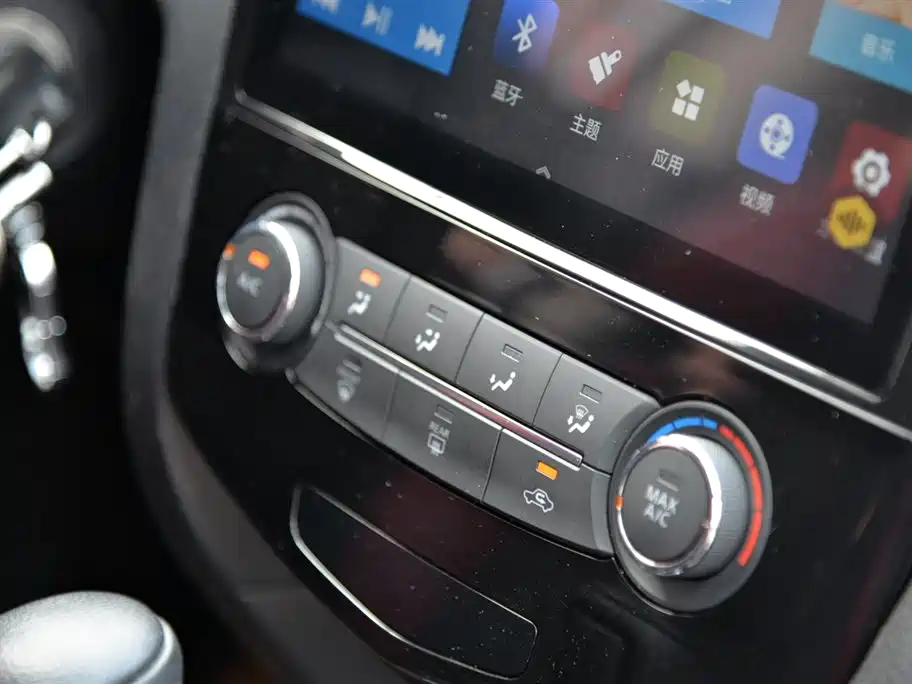 Nissan Qashqai 2018 — фото 14