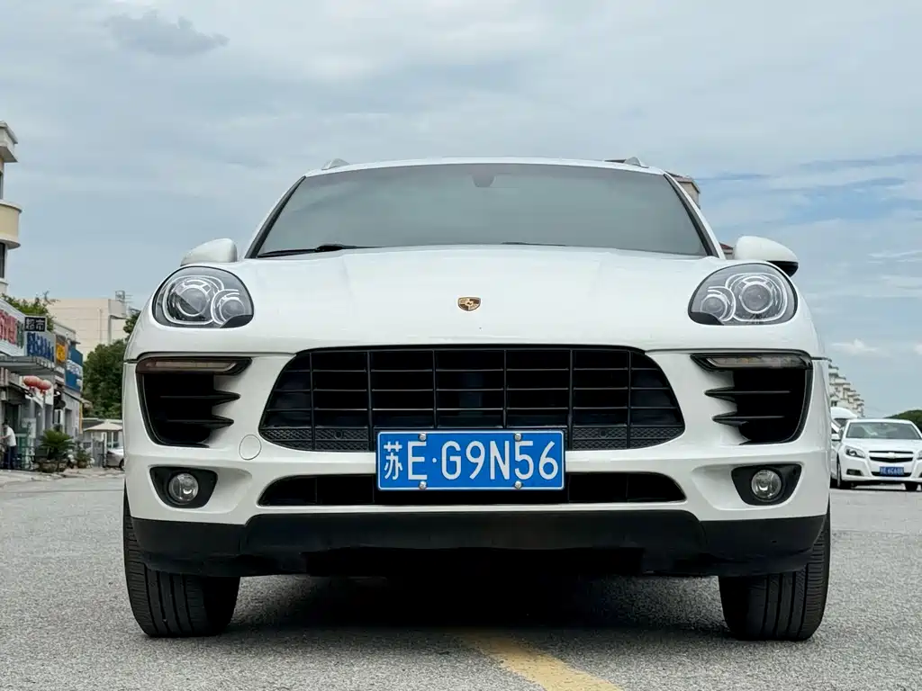 Porsche Macan 2014