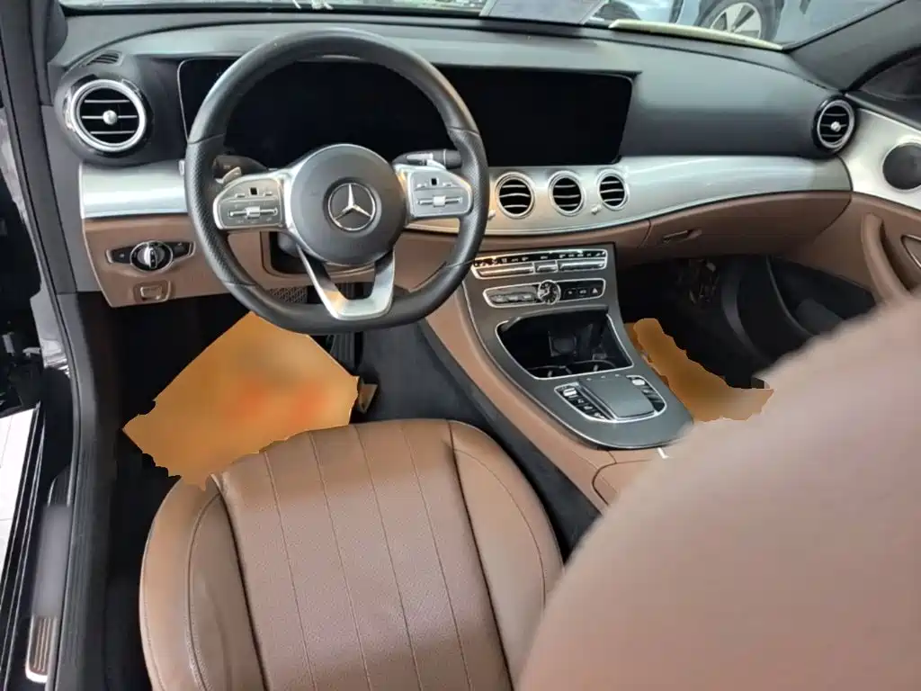 Mercedes-Benz E-Class 2020 — фото 16