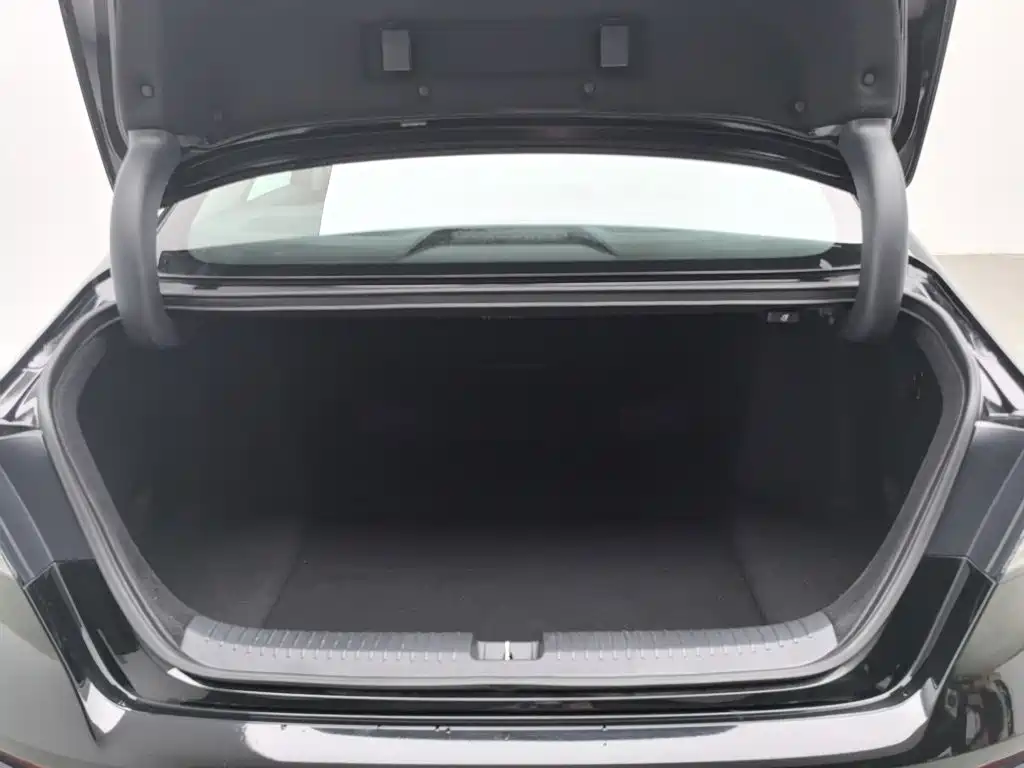 Honda Accord 2024 — фото 16