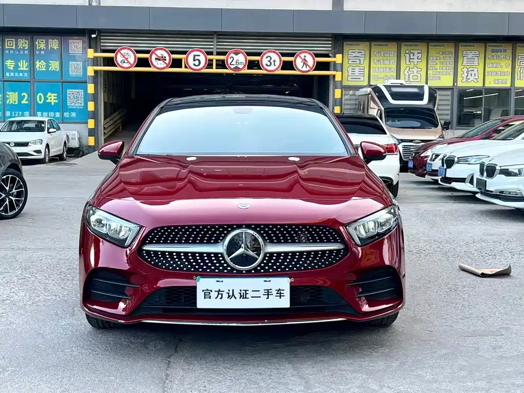 Mercedes-Benz A-Class 2020 — фото 2