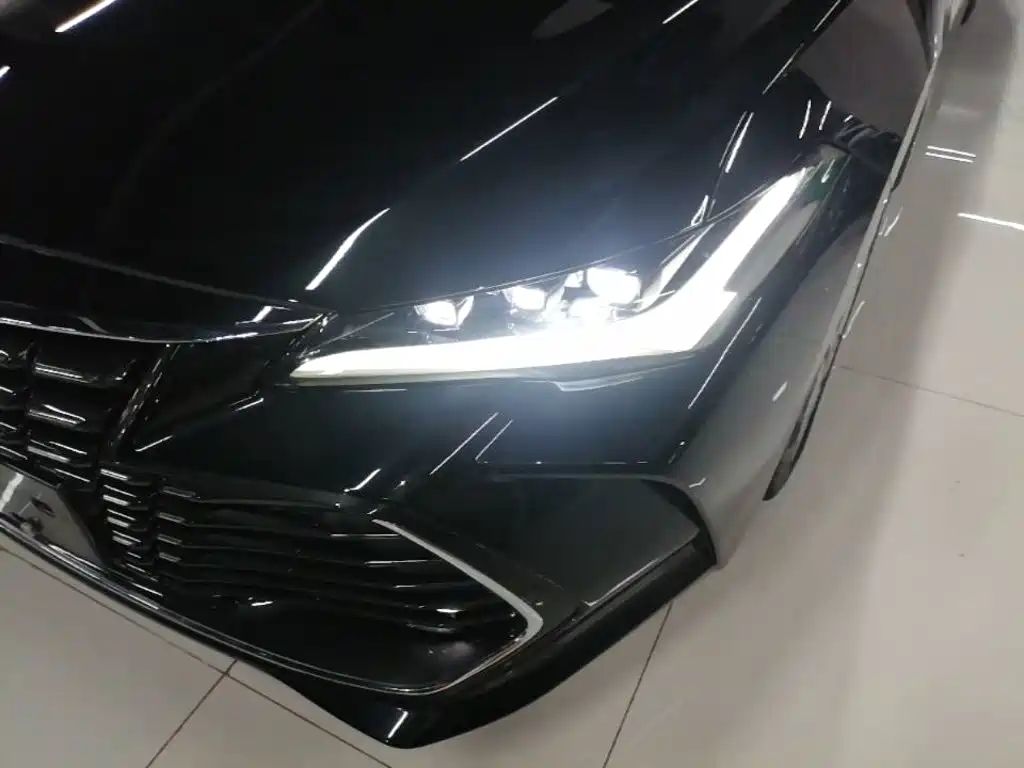 Toyota Avalon 2023 — фото 24