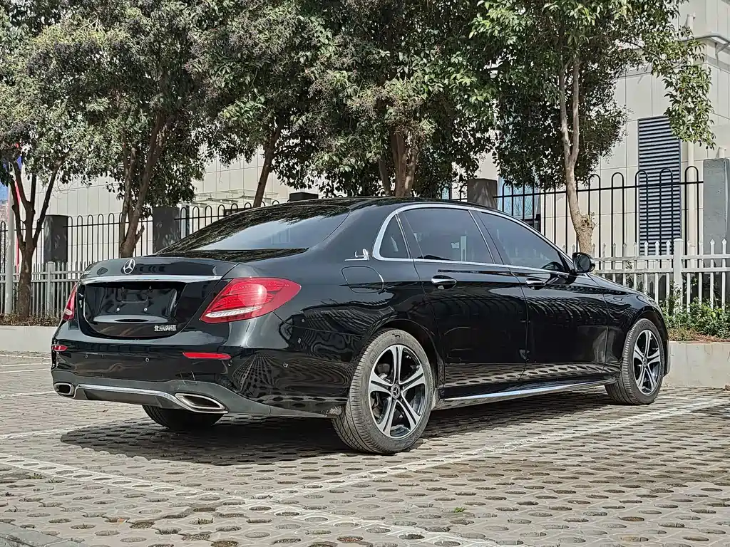 Mercedes-Benz E-Class 2020