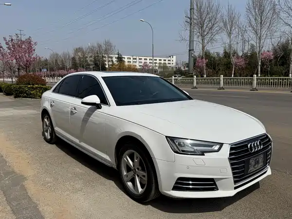 Audi A4L 2017