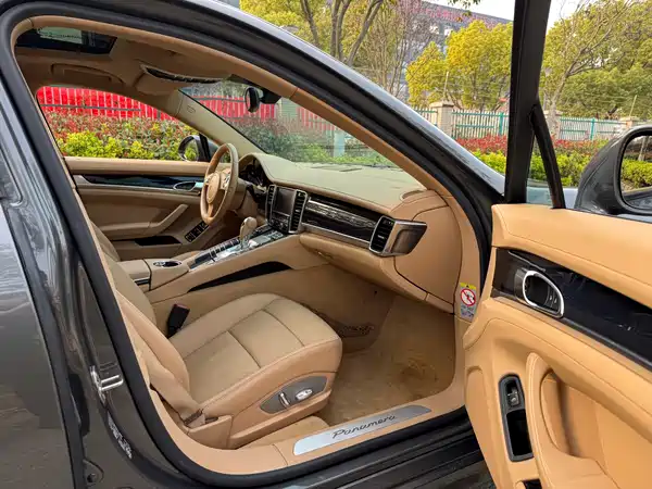Porsche Panamera 2010