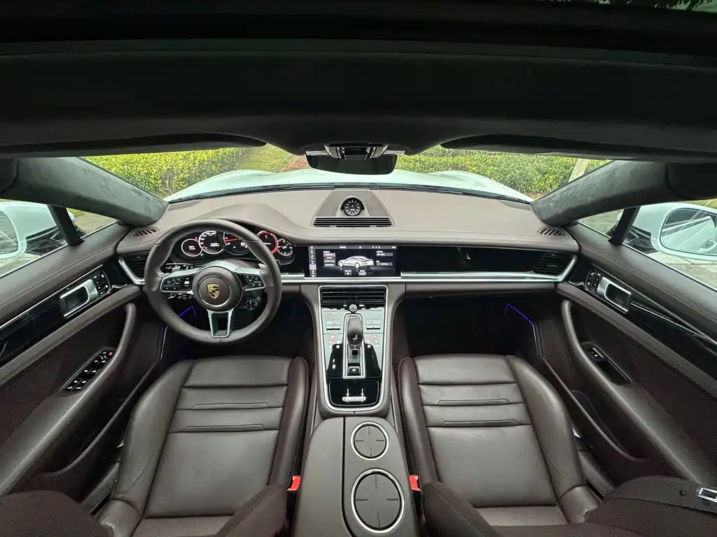 Porsche Panamera 2021 — фото 12