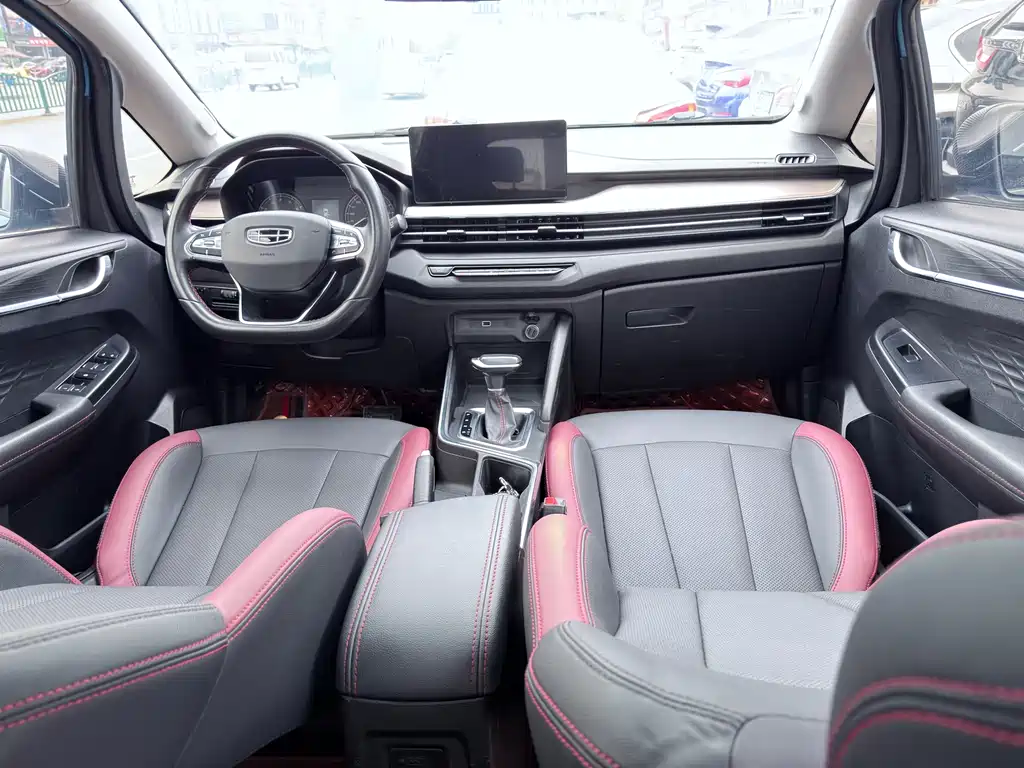 Geely Vision X3 2021 — фото 15