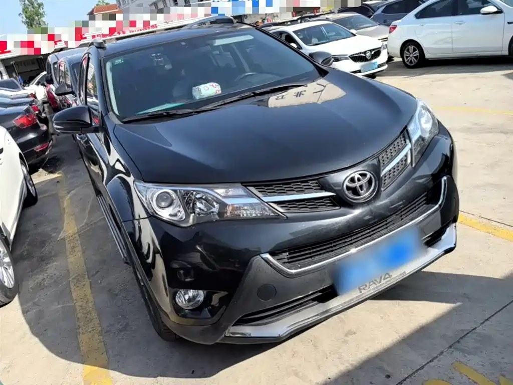 Toyota RAV4 2016 — фото 4