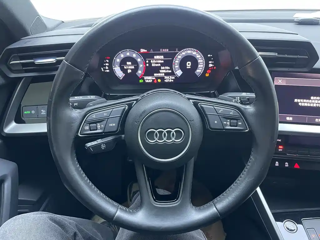 Audi A3 2022 — фото 10