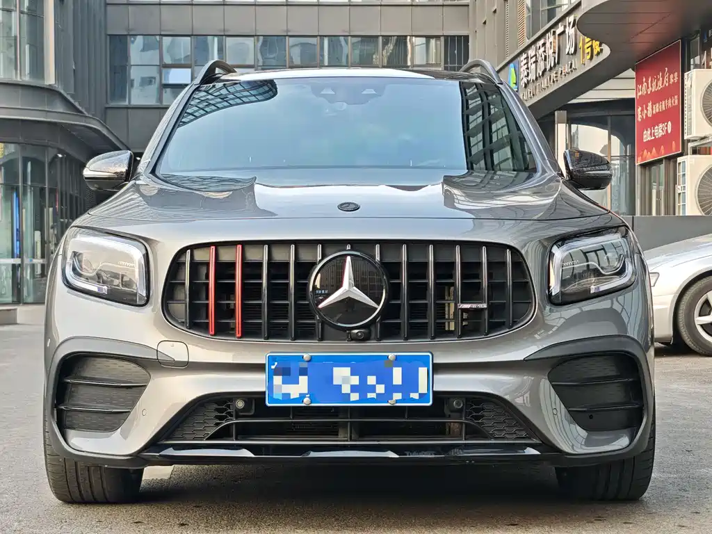 Mercedes-Benz GLB AMG 2021 — фото 3