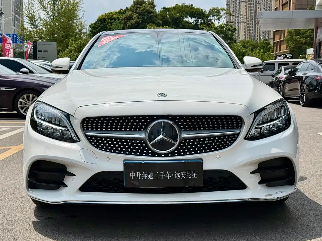 Mercedes-Benz C-Class 2021