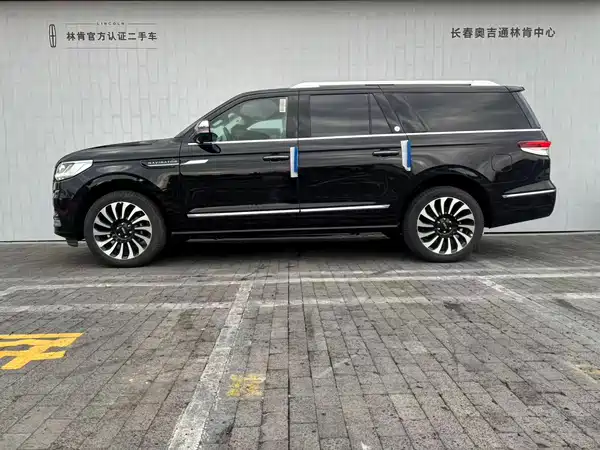 Lincoln Navigator 2026
