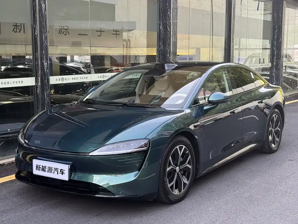 Luxeed Zhijie S7 2025