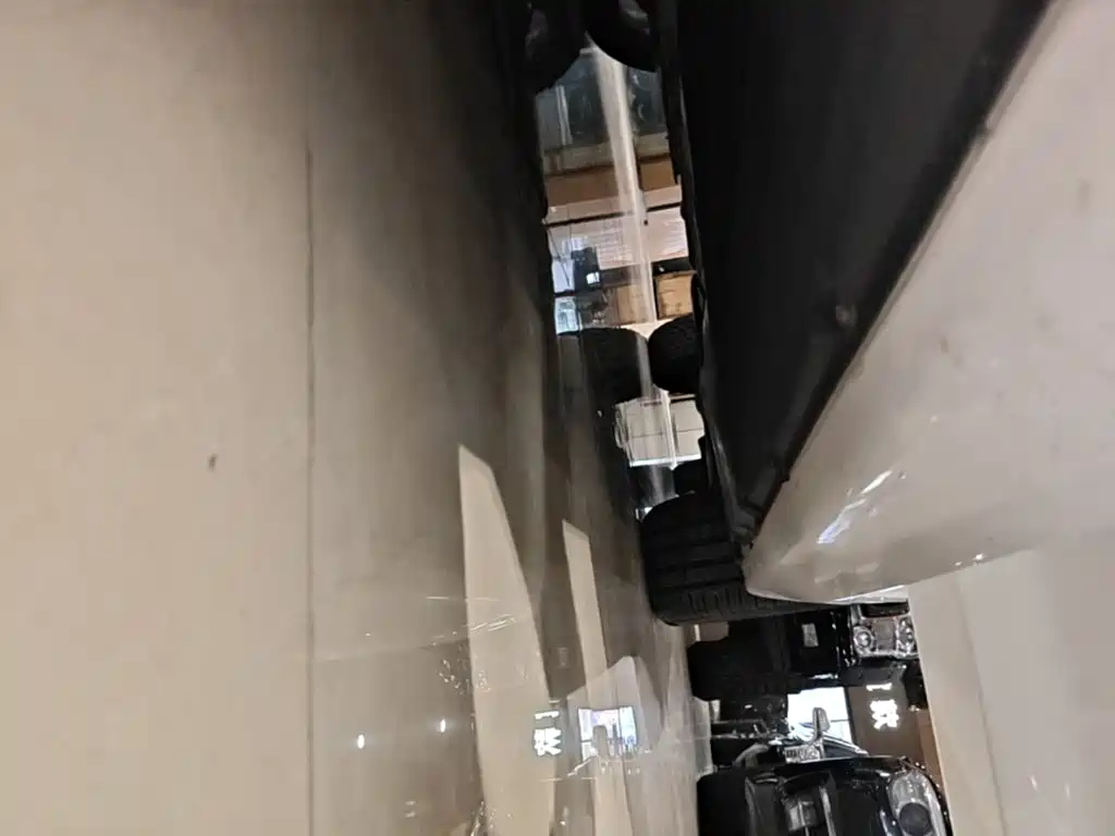 BMW 5 Series 2018 — фото 22