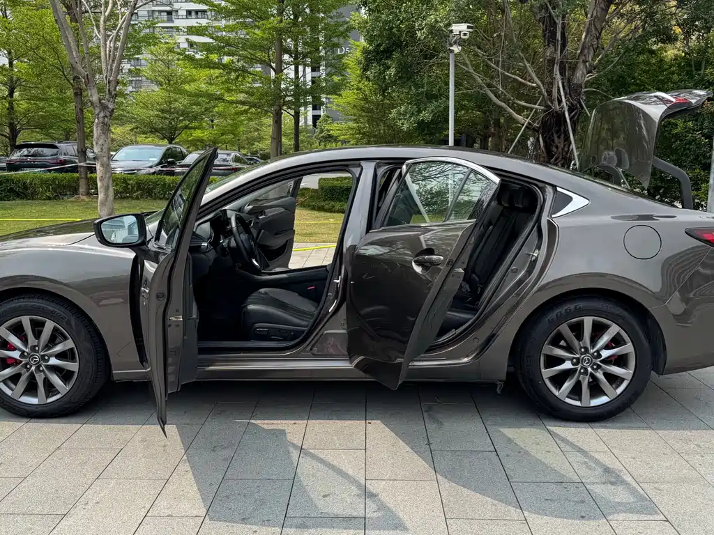 Mazda Atenza 2020