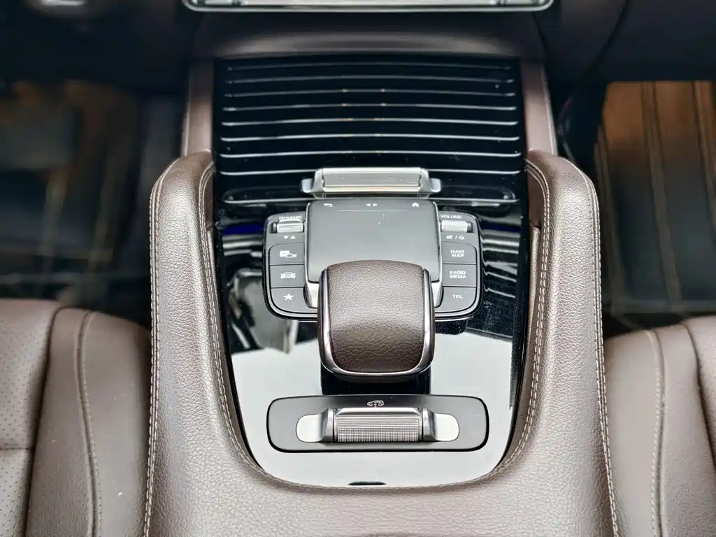 Mercedes-Benz GLE 2021 — фото 24