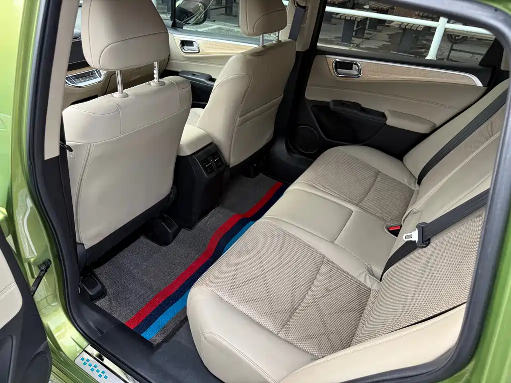 Honda Jade 2013