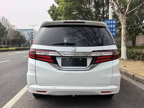 Honda Odyssey 2015