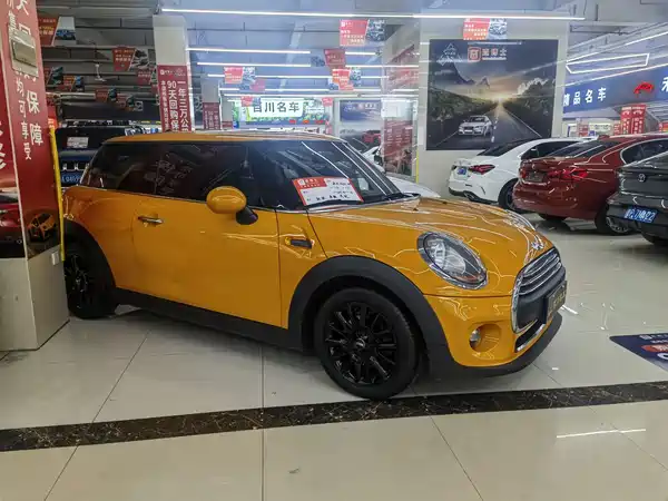 MINI 2015