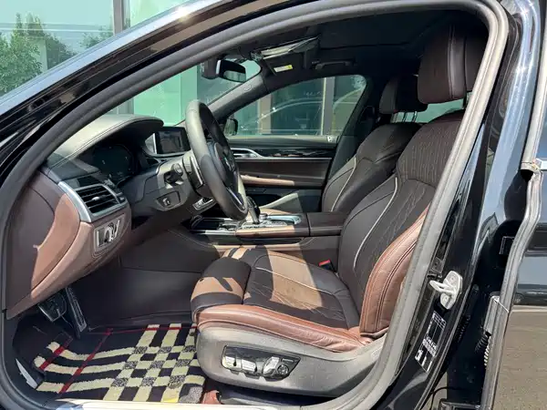 BMW 7 Series 2020